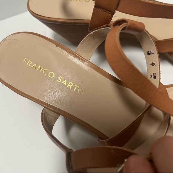 Franco Sarto Women's Perforated Leather Wedge Sandals Heel Sandals Brown size 9 - Picture 5 of 12
